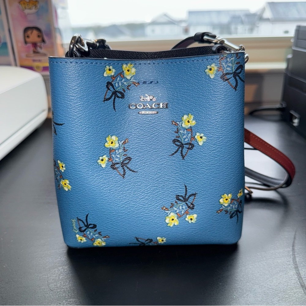 Coach Mini Town Bucket Bag Blue Leather With Floral Bow Print
